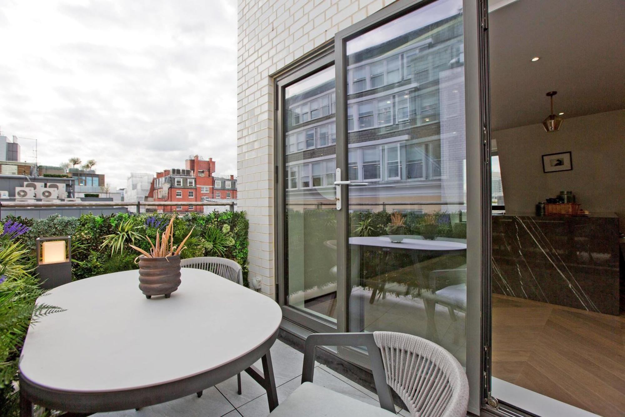 37Gs Residences London Luaran gambar